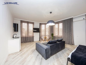 Բնակարաններ Կոդ` 5+418467