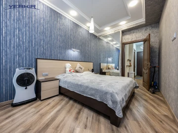 Բնակարաններ Կոդ` 5+214462