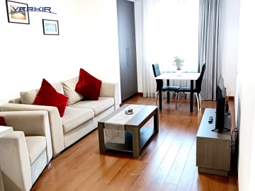 Apartments Code: 10+219780