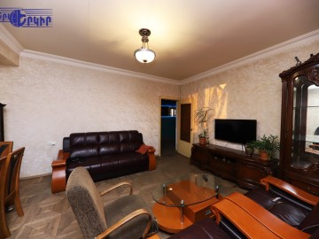 Բնակարաններ Կոդ` 10+312272