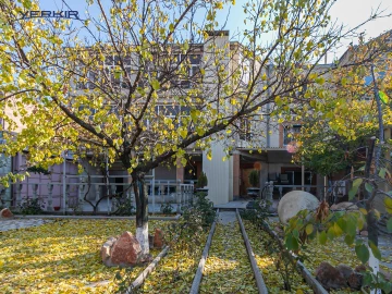 Houses Code: 2+520947