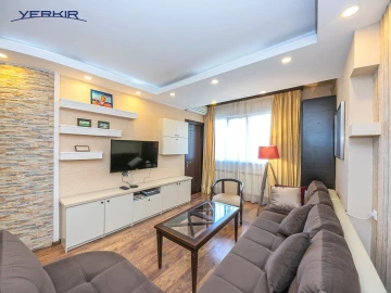 Բնակարաններ Կոդ` 5+3332372