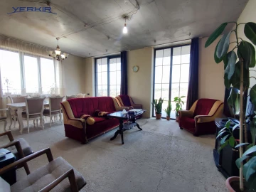 Houses Code: 4+514856