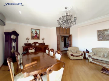 Apartments Code: 9+308957