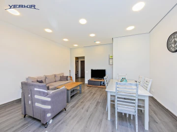 Բնակարաններ Կոդ` 3+218639