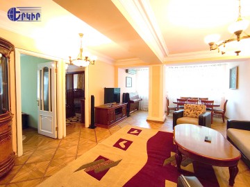 Apartments Code: 4+30451