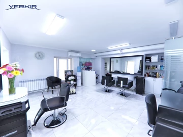 Commercial properties Code: 3+91071