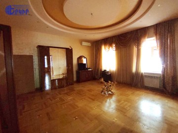 Commercial properties Code: 6+700863