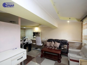 Կոմերցիոն Տարածքներ Կոդ` 3+91082