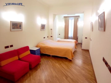 Apartments Code: 4+206344