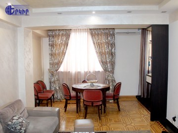 Բնակարաններ Կոդ` 5+33622