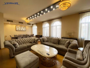 Բնակարաններ Կոդ` 9+816390