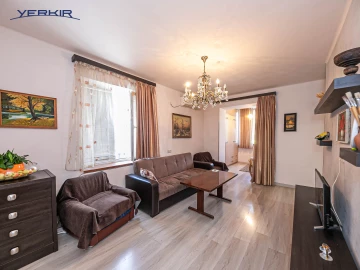 Apartments Code: 10+219572