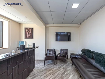 Commercial properties Code: 8+921225