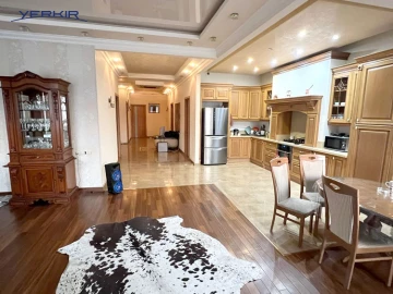 Houses Code: 8+509041