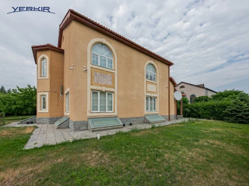 Houses Code: 5+519027