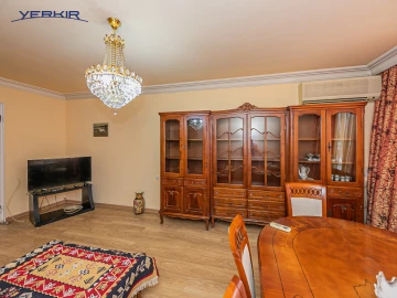 Բնակարաններ Կոդ` 5+319508