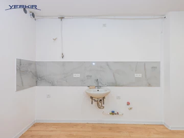 Բնակարաններ Կոդ` 1+121280