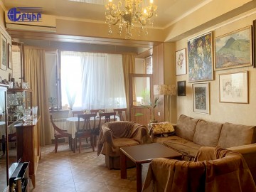 Բնակարաններ Կոդ` 5+200989