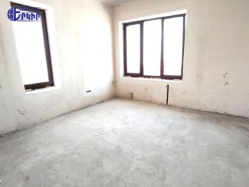 Houses Code: 2+51000