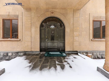 Առանձնատներ Կոդ` 9+515525