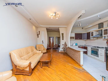 Квартиры Код 5+318865