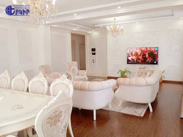 Apartments Code: 5+800569