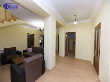 Houses Code: 5+50112