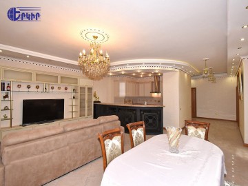 Apartments Code: 5+301152