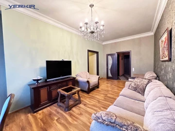 Apartments Code: 1+418209