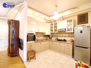 Բնակարաններ Կոդ` 10+31913