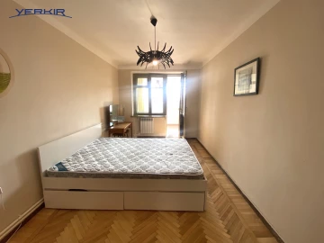 Բնակարաններ Կոդ` 3+218250