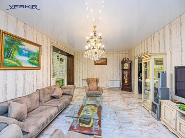 Apartments Code: 5+318958