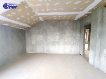 Houses Code: 3+504201