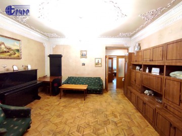 Բնակարաններ Կոդ` 5+31949