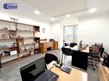 Commercial properties Code: 3+91094