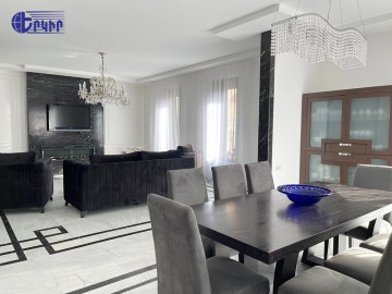 Дома Код 3+5566368