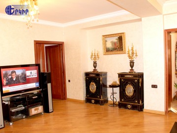 Բնակարաններ Կոդ` 10+31805