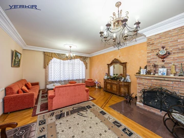 Houses Code: 9+520604