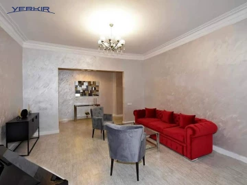 Apartments Code: 5+2548291