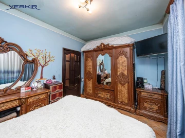 Houses Code: 9+513445