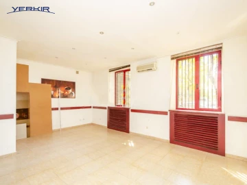 Коммерческие недвижимости Код 5+909340