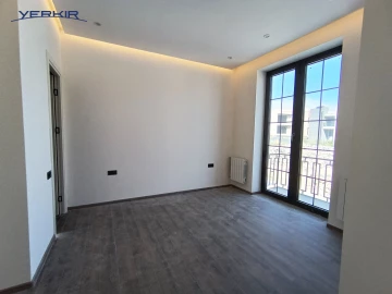 Houses Code: 9+512904