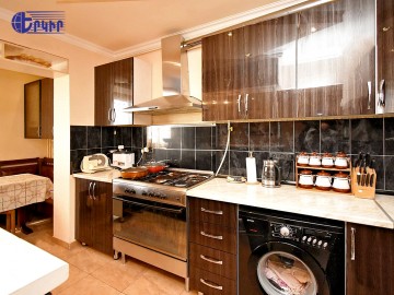 Բնակարաններ Կոդ` 9+3409105