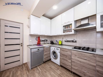 Բնակարաններ Կոդ` 9+312731