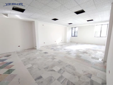 Commercial properties Code: 5+906583