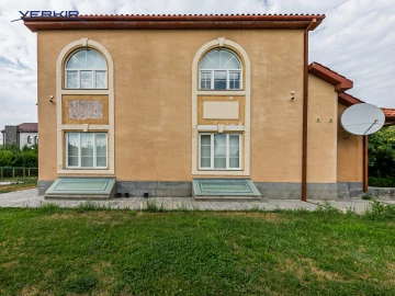 Houses Code: 5+519026