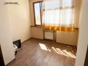 Բնակարաններ Կոդ` 10+216821