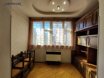 Բնակարաններ Կոդ` 4+213709