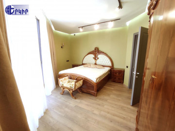 Apartments Code: 5+303286